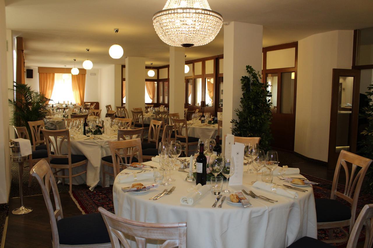 Olympic Regina Hotel Пінцоло Екстер'єр фото
