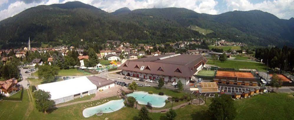 Olympic Regina Hotel Пінцоло Екстер'єр фото